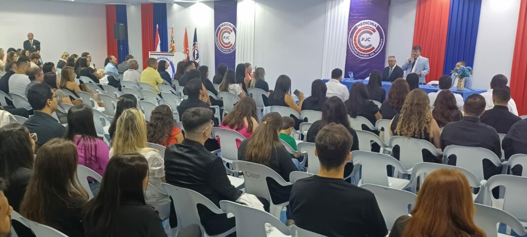 Solenidade marca a última etapa no curso de medicina da UCP-PJC
