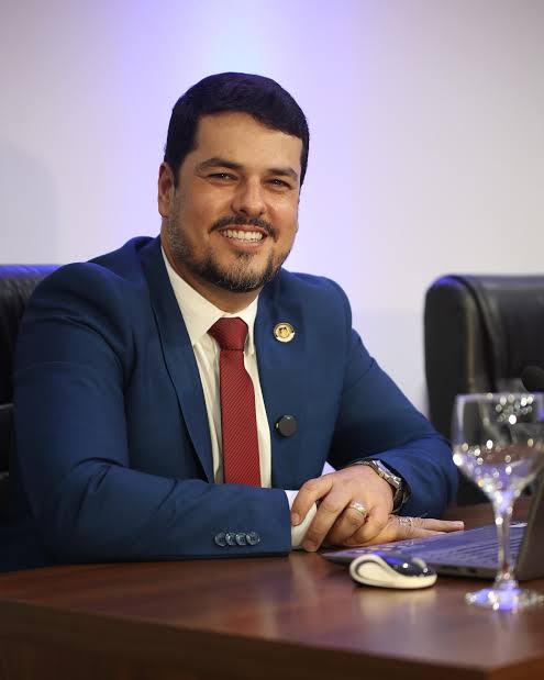 Vereador Daniel Júnior é o favorito para vencer a disputa pela presidência da União de Câmaras de Vereadores de Mato Grosso do Sul.