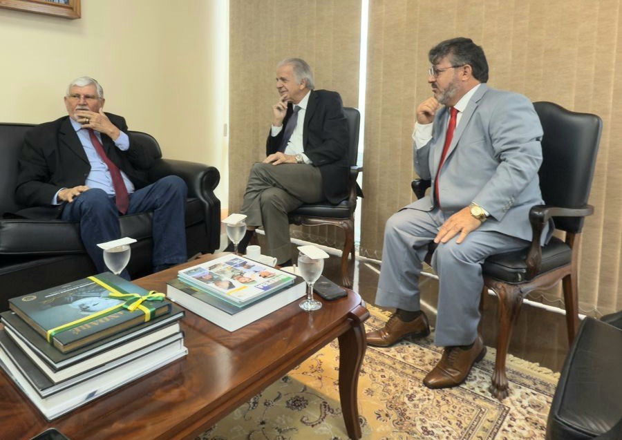 Carlos Bernardo cumpre agenda em Brasília tratando de temas de interesse de Ponta Porã e fronteira.