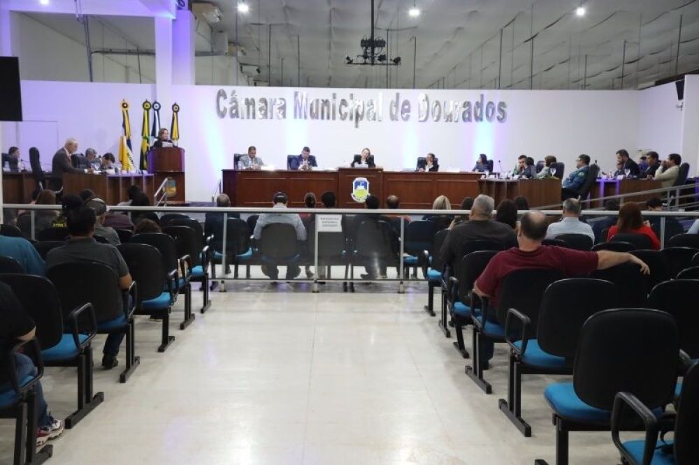 Sessão ordinária da Câmara de Dourados (Foto: Câmara Municipal).