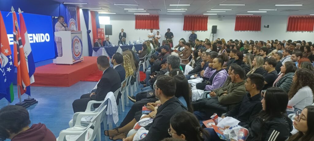 UCP de Pedro Juan dá as boas-vindas aos futuros médicos