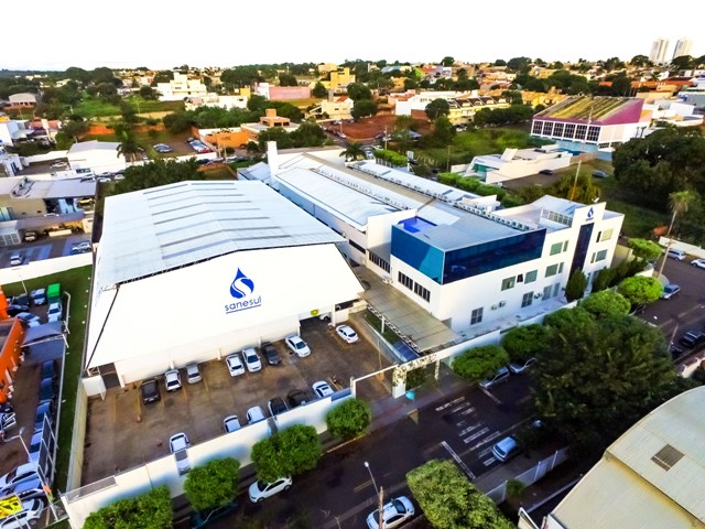 Vista aérea da sede administrativa da Sanesul em Campo Grande.