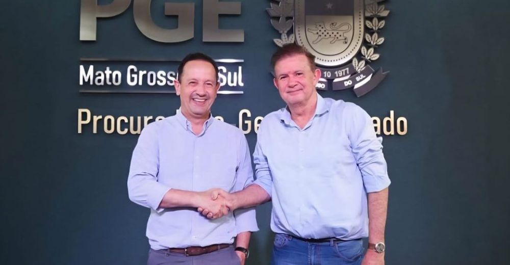 Walter Carneiro Júnior (esq.) assume a Casa Civil em substituição a Eduardo Rocha. (Foto: Reprodução)