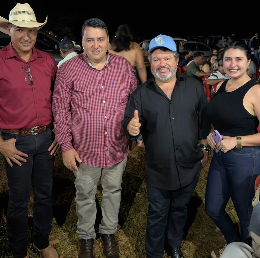Bernardo participou de reunião no distrito de Nova Casa Verde