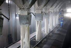 Exportações brasileiras de açúcar somam 3 milhões de toneladas em novembro e mantêm ritmo elevado após forte desempenho em outubro