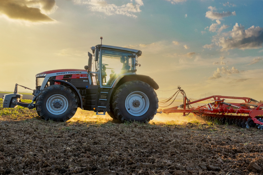 Trator MF 8S.305 Xtra