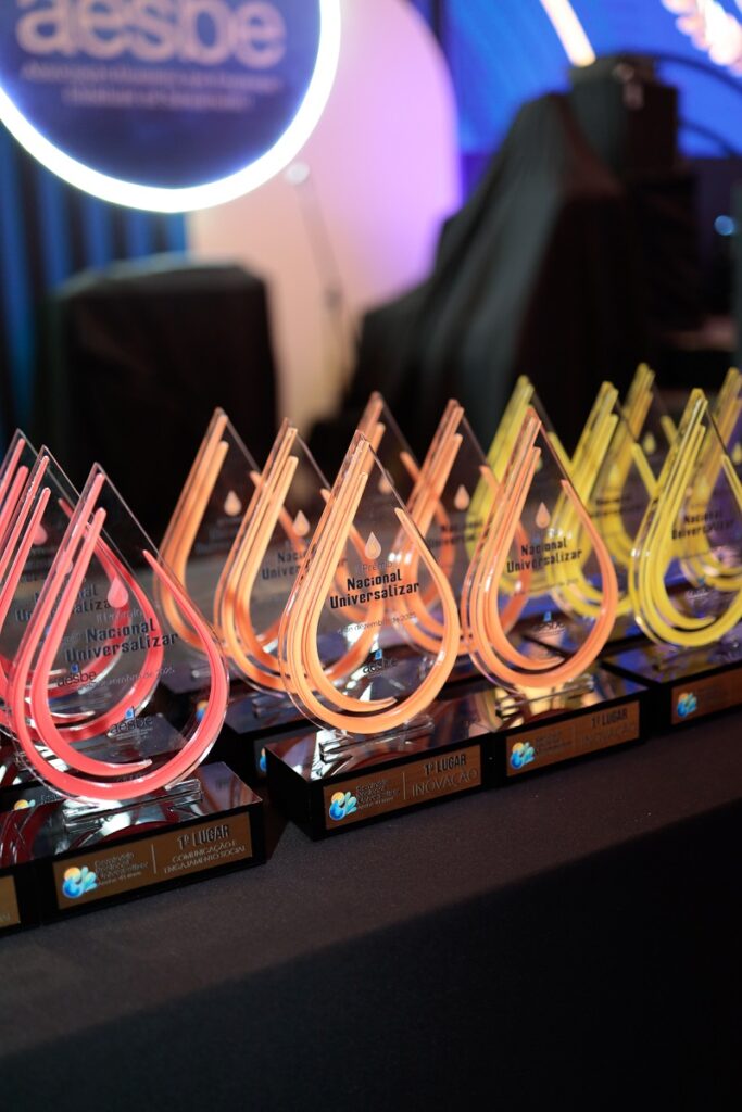 Sanesul é vencedora em duas categorias do Prêmio Nacional Universalizar Sanesul é vencedora em duas categorias do Prêmio Nacional Universalizar