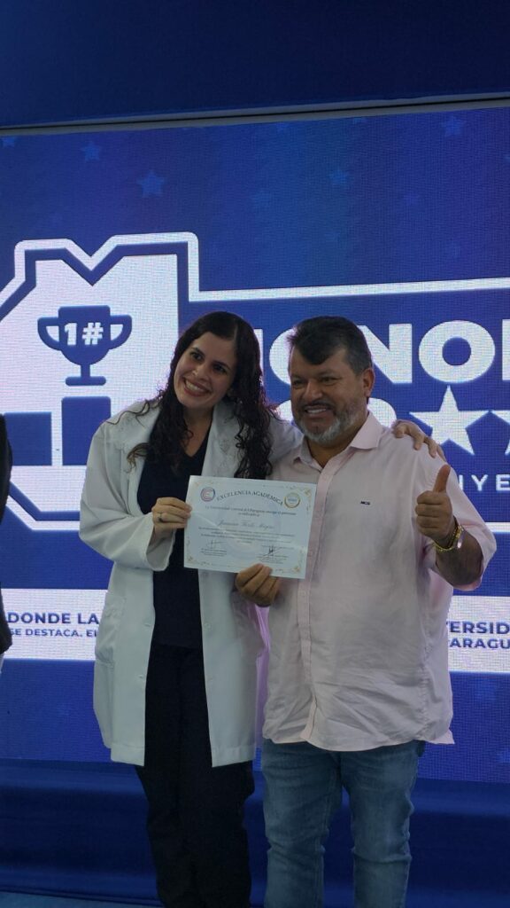 UCP-PJC outorga Certificados de Mérito Acadêmico a estudantes destaques do curso de Medicina