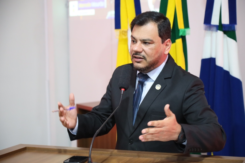 Marcelo Mourão durante a 43ª sessão ordinária. (Foto: F.Grott)