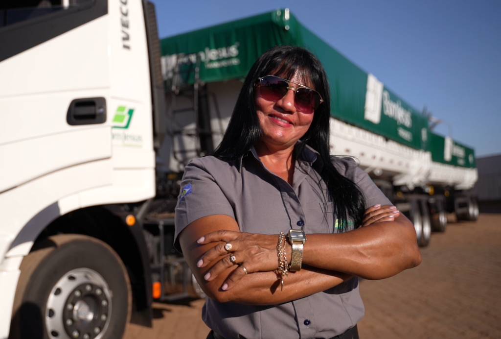 Grupo Bom Jesus: presença feminina nas estradas Grupo Bom Jesus: presença feminina nas estradas