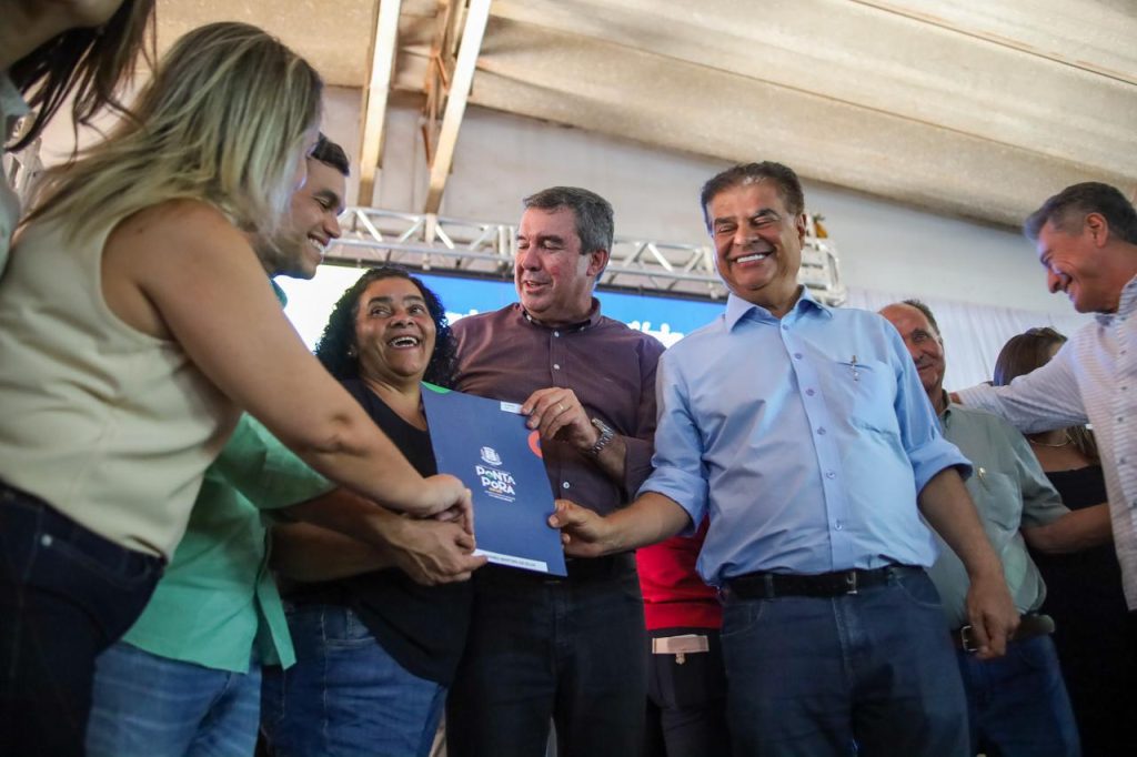 Dignidade e direito garantido: 820 famílias recebem títulos de regularização fundiária no Nova Itamarati