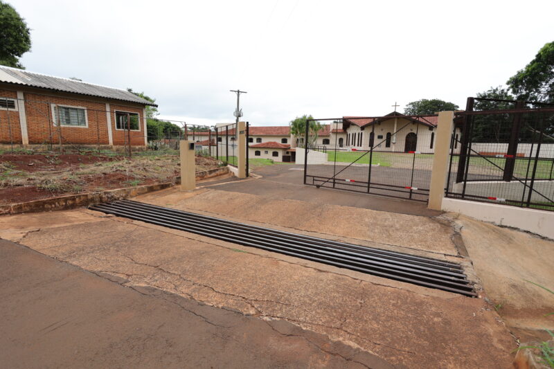 Mosteiro fica localizado em parte baixa do bairro Parque Alvorada, sendo invadido por enxurrada em dias de forte chuva – Foto: A. Frota