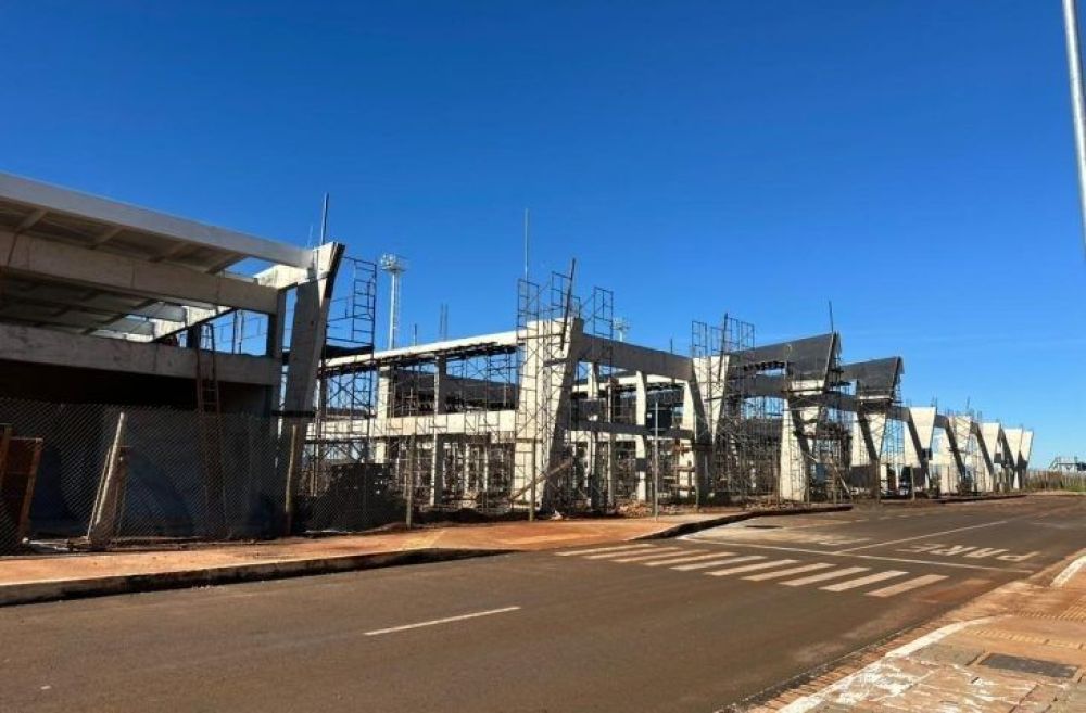 Novo receptivo do aeroporto ganha forma com avanço das obras. (Foto: Victor Arguelho/Vice-governadoria)