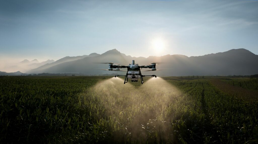 Uso de drones na agricultura cresce mais de 10 vezes no Brasil, com desempenho equivalente à pulverização tradicional