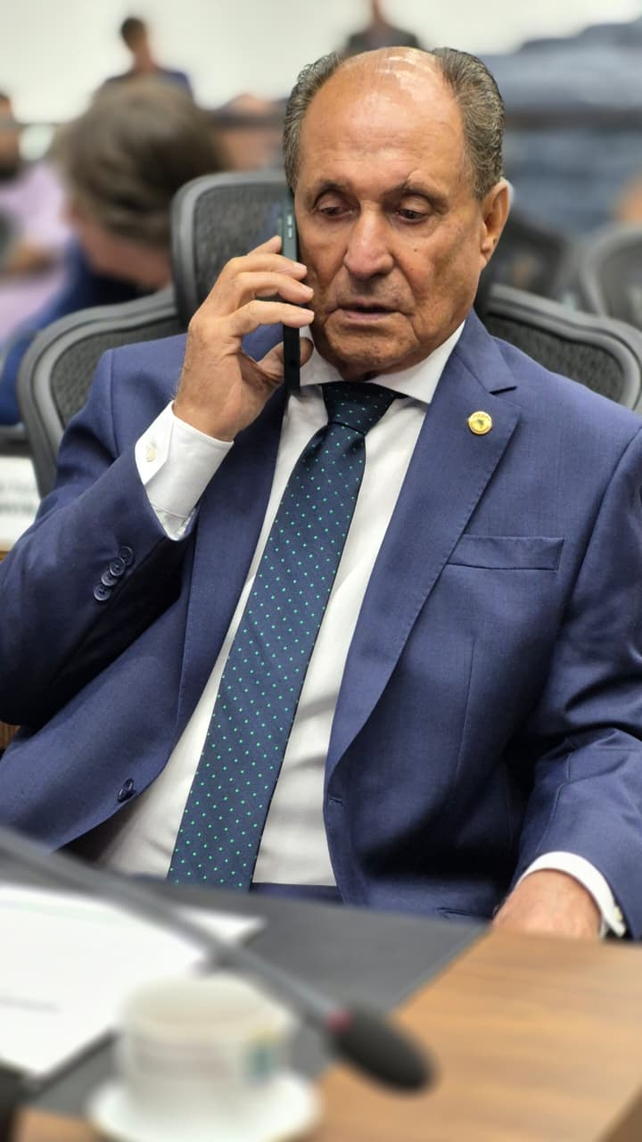 Deputado Zé Teixeira solicita sala de hemodiálise e infraestrutura em Ivinhema