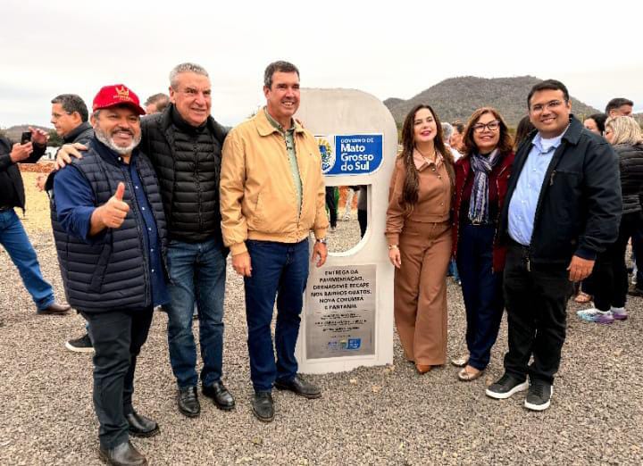 Carlos Bernardo defende saúde de fronteira durante entregas em Corumbá