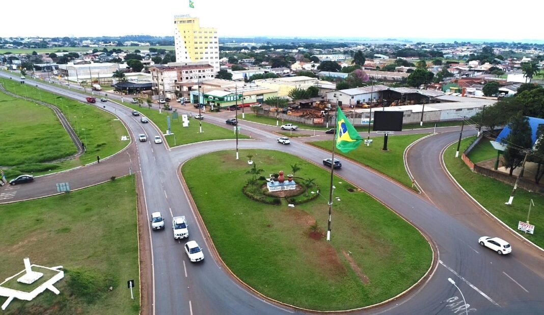No aniversário de Ponta Porã, Carlos Bernardo celebra a cidade que transformou sua história e projeta um novo ciclo de desenvolvimento para a fronteira 