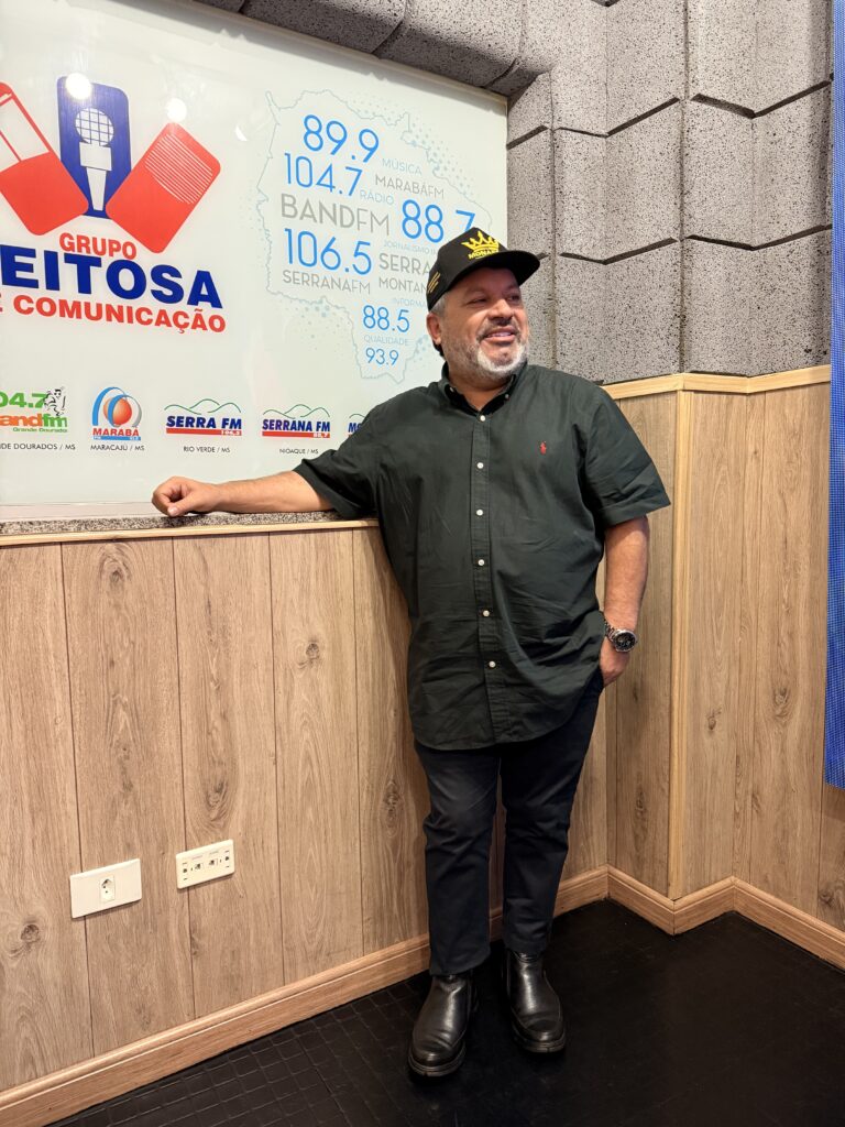Em entrevista, Carlos Bernardo detalha propostas para fortalecer saúde e logística na fronteira Em entrevista, Carlos Bernardo detalha propostas para fortalecer saúde e logística na fronteira