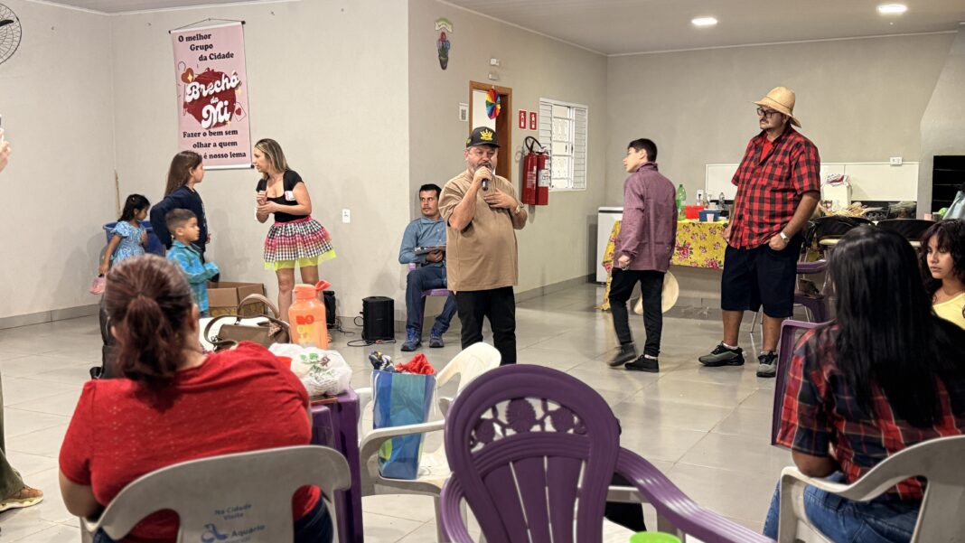 Carlos Bernardo prestigia festa junina do Brechó da Mi e destaca união entre economia criativa e solidariedade