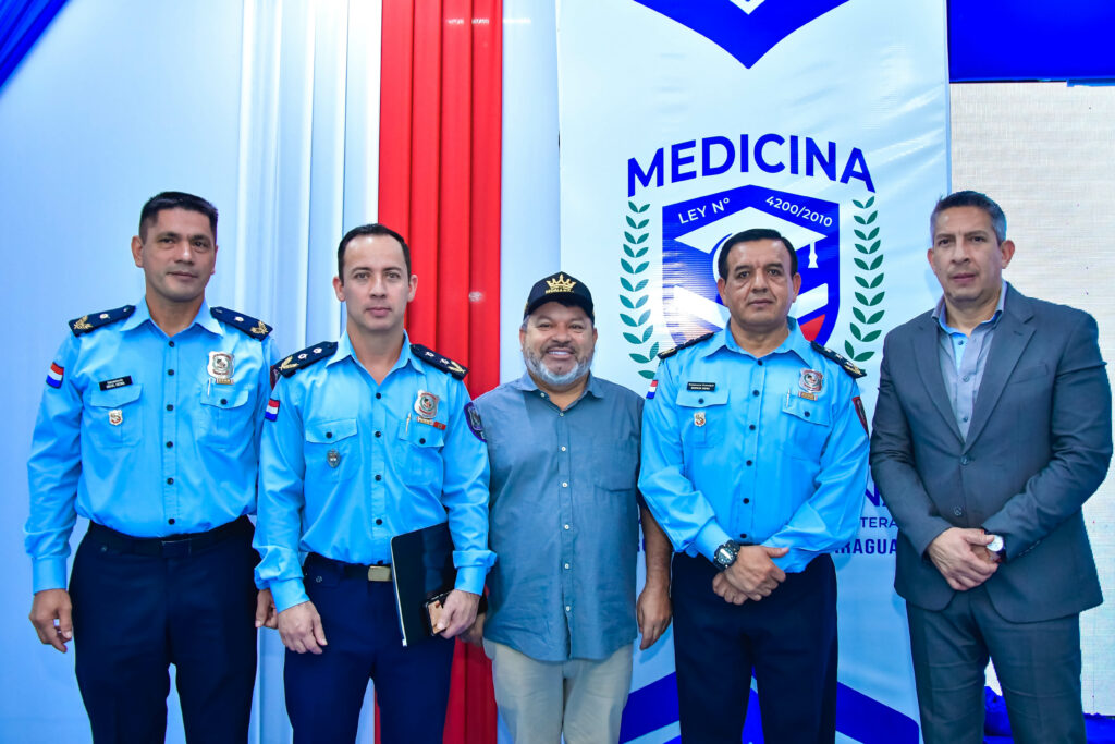 Histórico: Universidad Interamericana e Polícia Nacional firmam convênio para ampliar atendimento em saúde e fortalecer integração na fronteira Histórico: Universidad Interamericana e Polícia Nacional firmam convênio para ampliar atendimento em saúde e fortalecer integração na fronteira