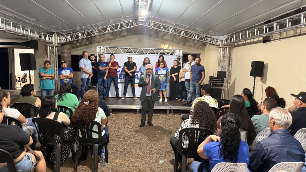 Da luta pela sobrevivência ao sonho de gerar empregos: história de Carlos Bernardo emociona apoiadores em encontro em Dourados