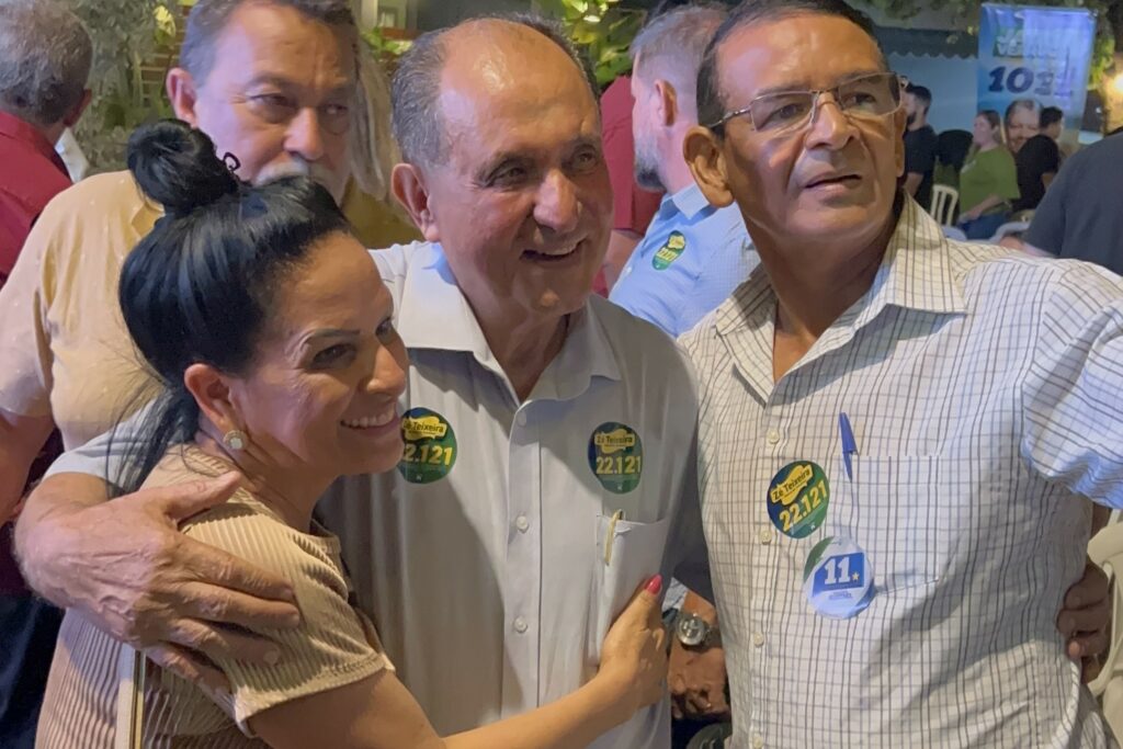 Zé Teixeira lança reeleição em Dourados com aliança por desenvolvimento Zé Teixeira lança reeleição em Dourados com aliança por desenvolvimento