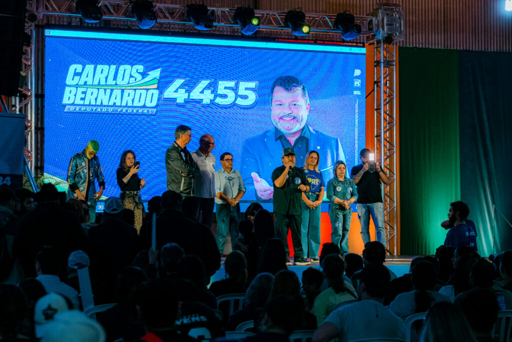 Em encontro em Ponta Porã, Carlos Bernardo reúne apoiadores e apresenta propostas para a fronteira