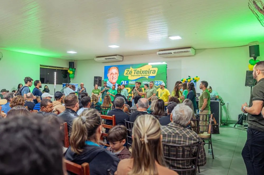 Zé Teixeira consolida alianças por Rio Brilhante em grande evento de campanha Zé Teixeira consolida alianças por Rio Brilhante em grande evento de campanha