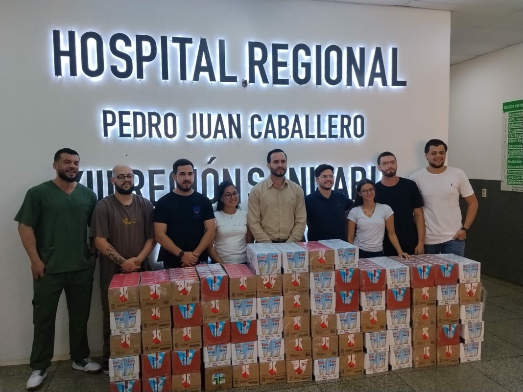 Universidad Interamericana entrega 1,4 mil litros de leite ao HR de Pedro Juan Caballero
