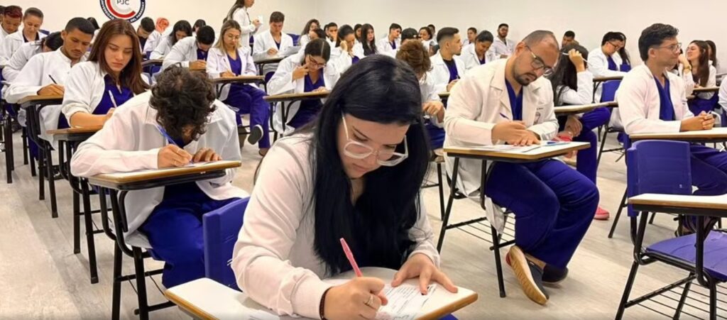 Universidad Interamericana com matrículas 27.1 abertas Universidad Interamericana com matrículas 27.1 abertas
