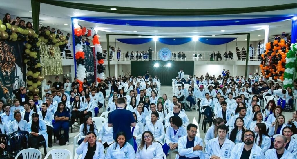 Universidad Interamericana: Atividades Acadêmicas Integradas garantem inovação e integração no ensino médico