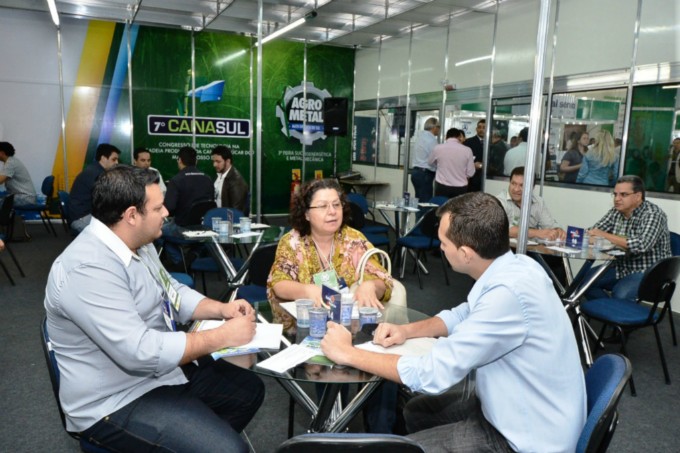 Canasul & Agrometal supera expectativa e gera R$ 113 milhões Canasul & Agrometal supera expectativa e gera R$ 113 milhões