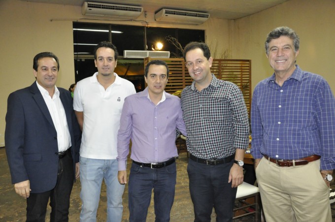 Acompanhe a galeria de fotos do lançamento oficial da 50ª Expoagro, na noite de sexta-feira, no Parque de Exposições Acompanhe a galeria de fotos do lançamento oficial da 50ª Expoagro, na noite de sexta-feira, no Parque de Exposições