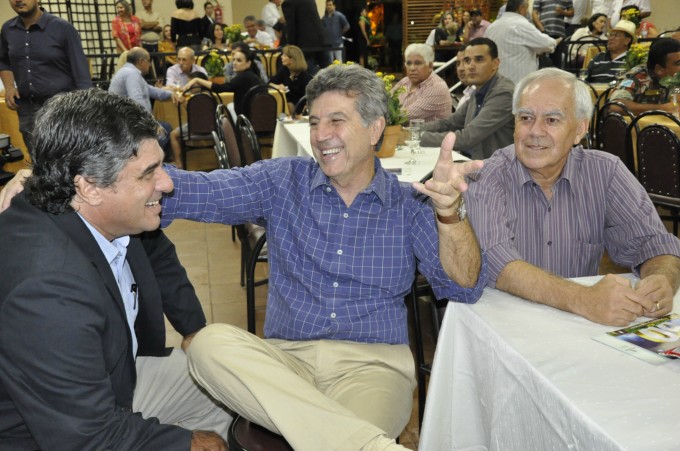 Acompanhe a galeria de fotos do lançamento oficial da 50ª Expoagro, na noite de sexta-feira, no Parque de Exposições Acompanhe a galeria de fotos do lançamento oficial da 50ª Expoagro, na noite de sexta-feira, no Parque de Exposições