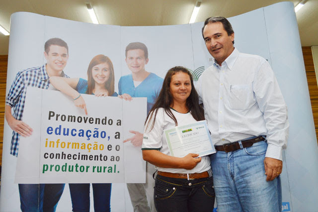 Nova Alvorada do Sul qualifica mais de 130 trabalhadores do campo através do Senar/MS e parceiros Nova Alvorada do Sul qualifica mais de 130 trabalhadores do campo através do Senar/MS e parceiros