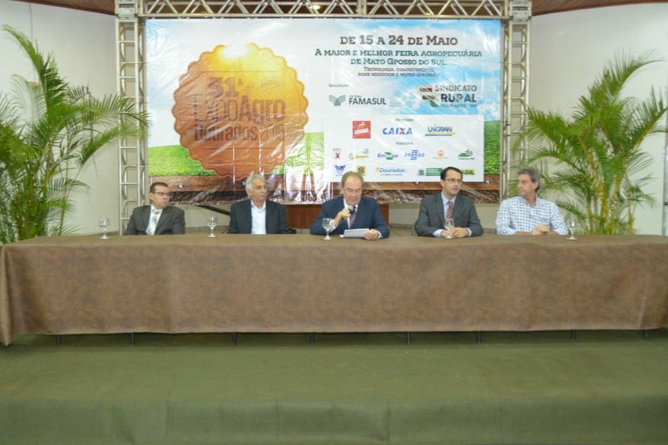 Produtores são homenageados na Expoagro Produtores são homenageados na Expoagro