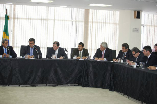 Ministro da Justiça cria força-tarefa para concluir avaliação da Buriti Reunião onde decidirão a força tarefa. Foto: Divulgação