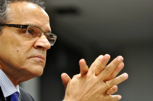 Instalada a PEC da demarcação de terras indígenas Presidente da Câmara dos Deputados, Henrique Eduardo Alves (Foto: Hoje Livre)
