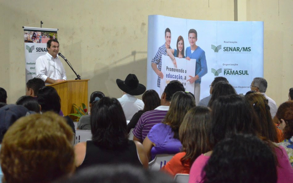 Superintendente do Senar/MS, Rogério Beretta, durante a entrega dos certificados em Rio Verde de MT  Foto: Divulgação 