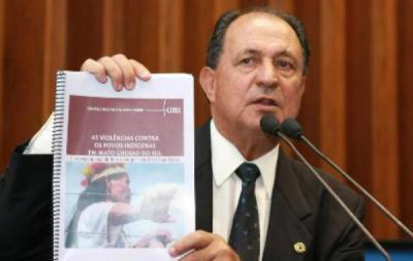 Zé Teixeira cobra explicações dos Direitos Humanos de MG Democrata apresentou Moção de Repúdio a audiência que discutiu em Minas Gerais a demarcação de terras de MS.