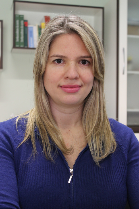 Identificação animal como estratégia de defesa sanitária Pesquisadora Embrapa Gado de Corte: Thaís Amaral