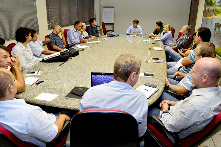 Avicultores e suinocultores de MS debatem entraves do setor na Famasul Foto: Divulgação