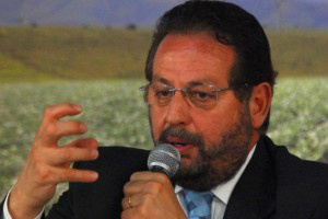 Circuito Aprosoja em Naviraí: especialista propõe colher, plantar e vender sem medo