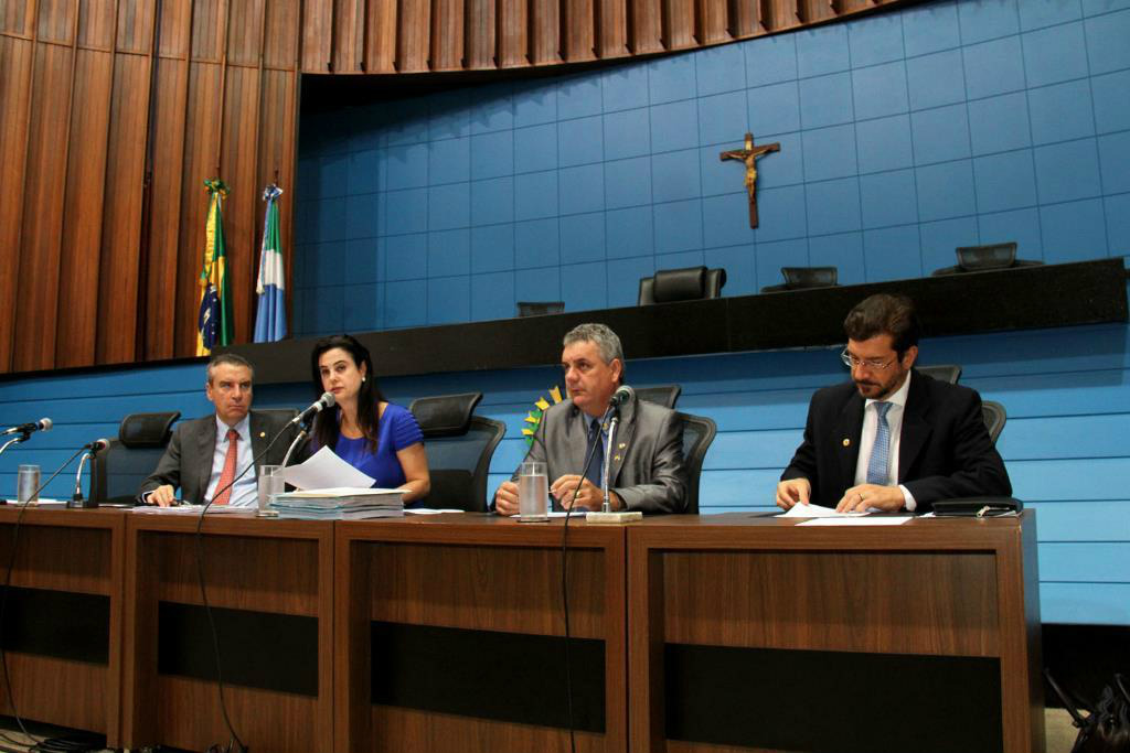 Indígena afirma desconhecer projeto do Cimi e CPI aprova condução coercitiva Indígena afirma desconhecer projeto do Cimi e CPI aprova condução coercitiva