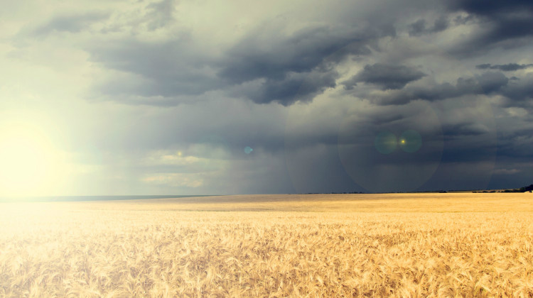 Em abril, chuva deve perder força em algumas regiões do País Em abril, chuva deve perder força em algumas regiões do País