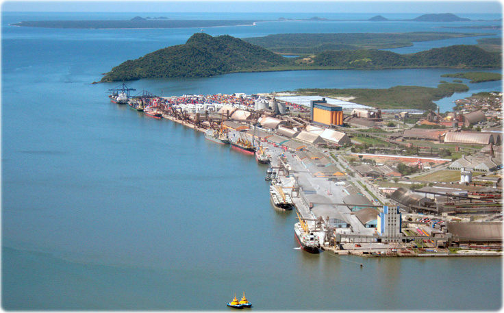 Porto de Paranaguá começa a operar berço exclusivo para veículos, máquinas e equipamentos Porto de Paranaguá começa a operar berço exclusivo para veículos, máquinas e equipamentos