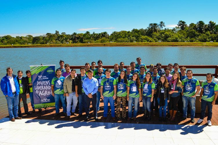 Presidente do Sistema Famasul realiza abertura da etapa estadual da II Edição do CNA Jovem Presidente do Sistema Famasul realiza abertura da etapa estadual da II Edição do CNA Jovem