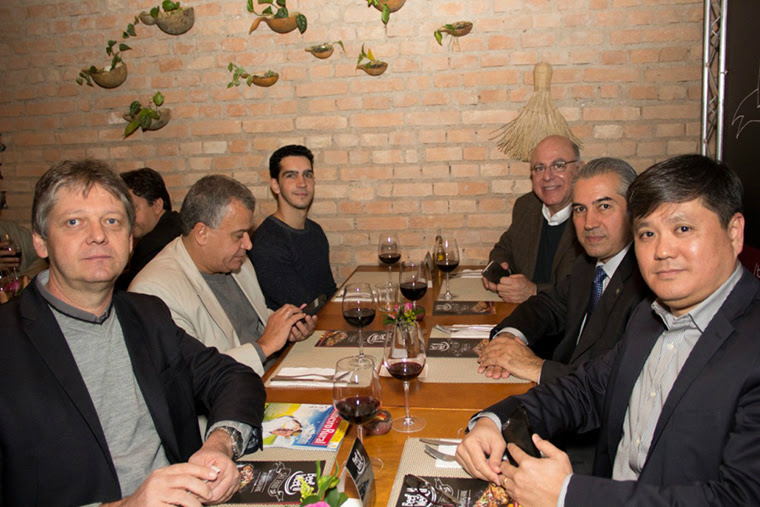 Presidente do Sistema Famasul destaca sustentabilidade pecuária no lançamento da Beef Week em SP Presidente do Sistema Famasul destaca sustentabilidade pecuária no lançamento da Beef Week em SP