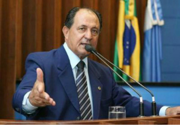O deputado estadual Zé Teixeira rebate relatório do deputado federal Zequinha Barbosa sobre a questão indígena em Mato Grosso do Sul