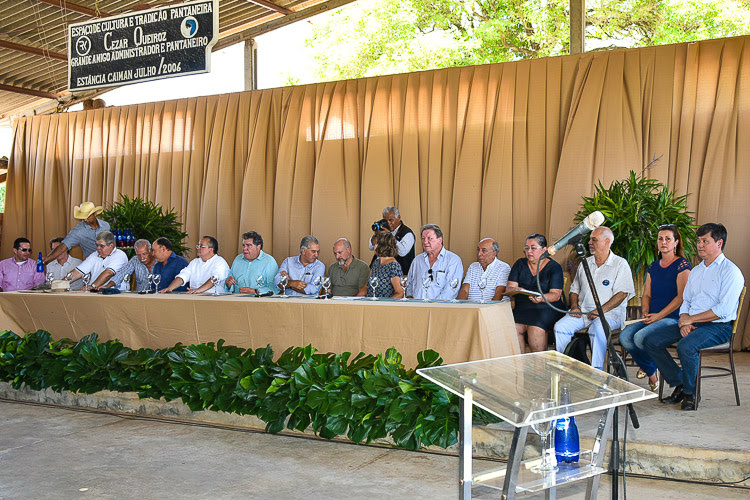 Preservação do Pantanal é debatida por lideranças rurais e políticas Preservação do Pantanal é debatida por lideranças rurais e políticas